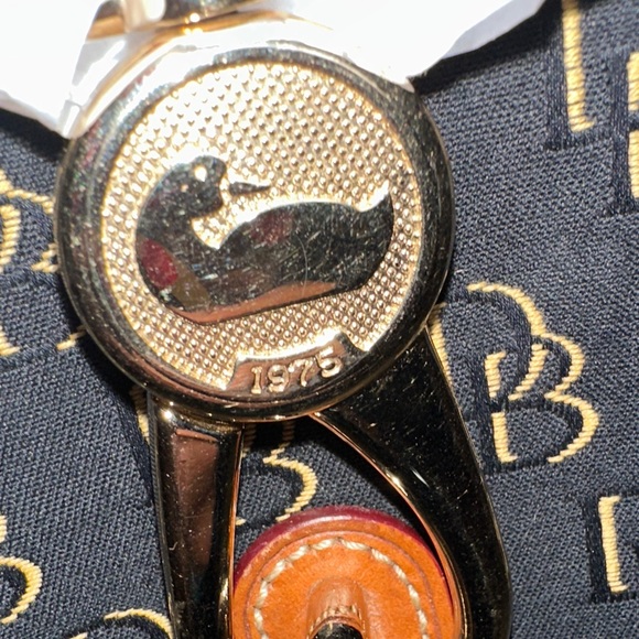 Dooney & Bourke NWT Black and Gold Designer Tote Bag - Picture 6 of 6